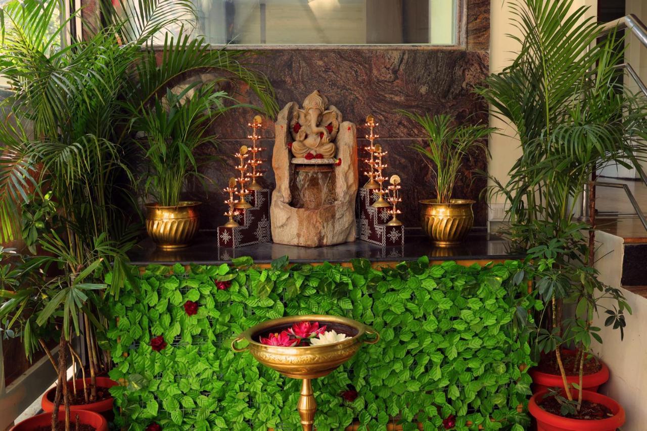 Grand Regency Rajajinagar, Iskcon Temple - Wtc 호텔 벵갈루루 외부 사진